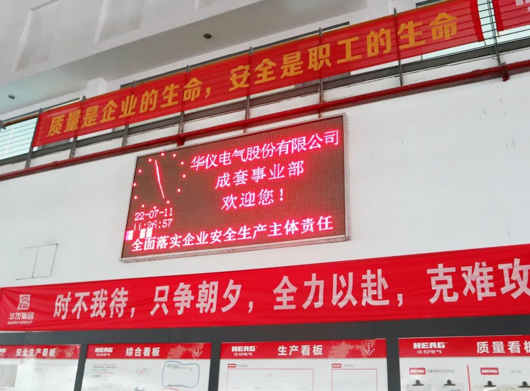 1656379516425074697.jpg 640 (14).jpg